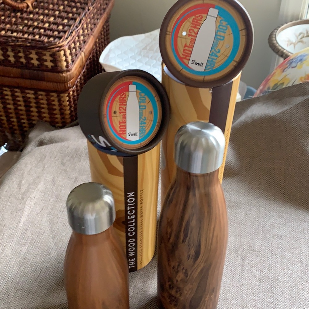Swell Water Bottles